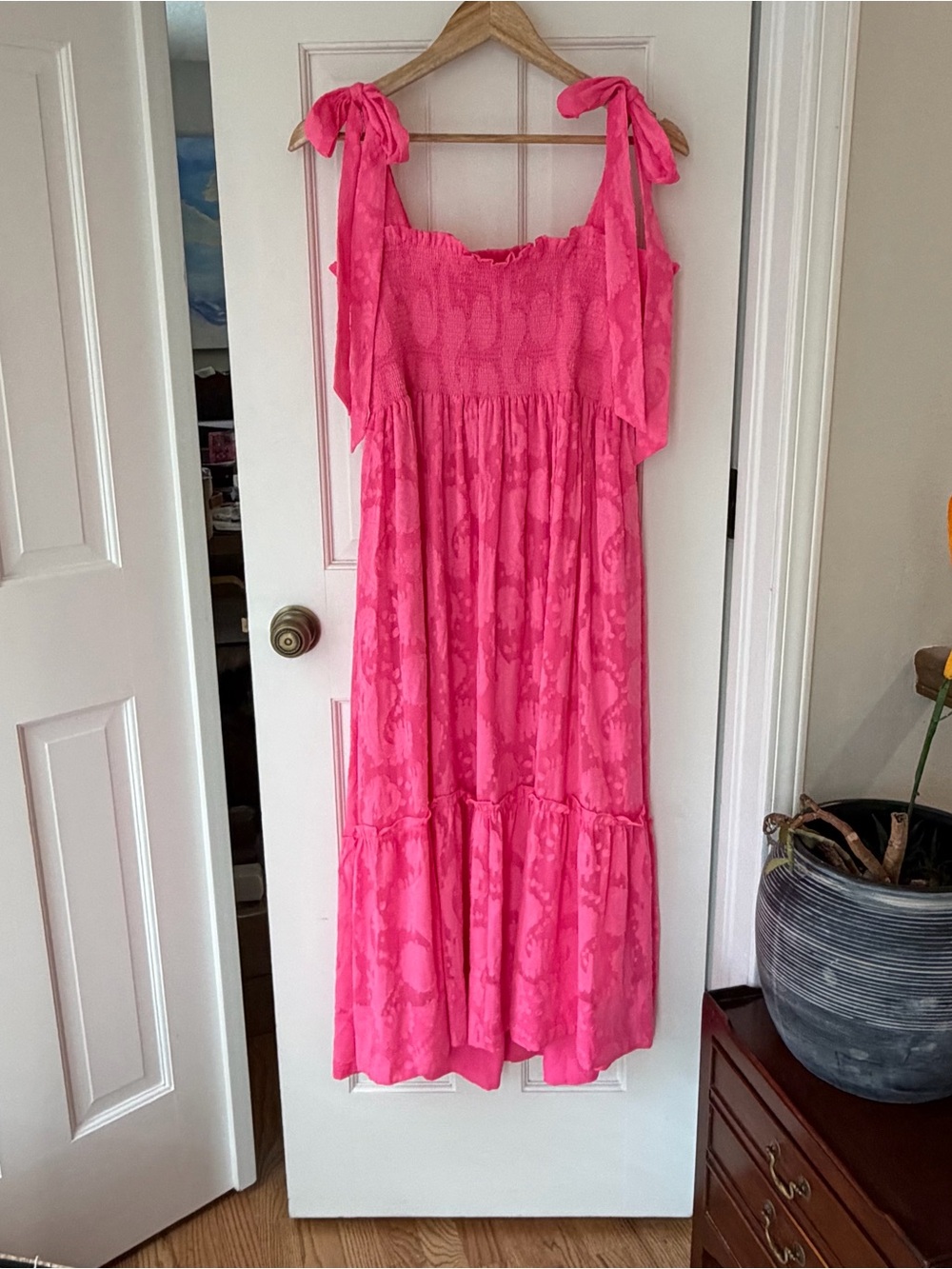Lilly Pulitzer Hot Pink Bow 🎀 Tie-Shoulder Maxi Dress